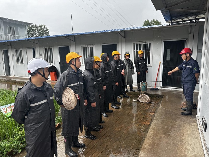 黃陵新材公司：聞訊而動，筑牢防汛安全防線